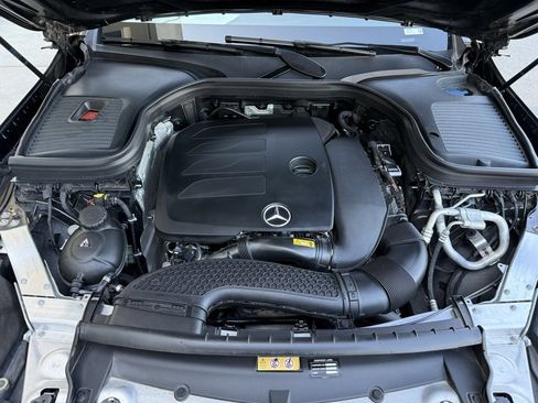Certified 2022 Mercedes-Benz GLC 300 GLC 300 image 14