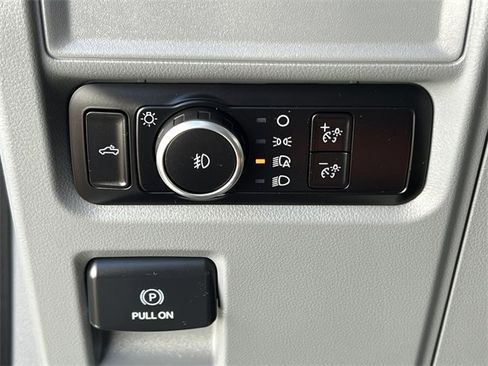 Used 2023 Ford F150 XLT w/ Trailer Tow Package image 19