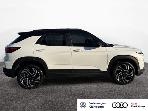 Used 2025 Chevrolet TrailBlazer RS w/ Convenience Package image 6