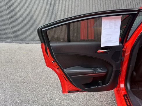 Used 2016 Dodge Charger SRT Hellcat w/ Harman/Kardon Audio Group RWD image 20