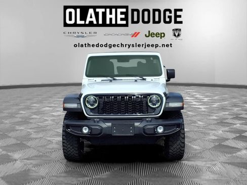 Certified 2025 Jeep Wrangler Unlimited Sport AWD/4WD image 29