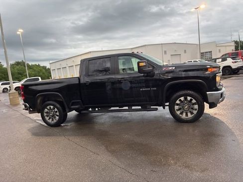 Used 2025 Chevrolet Silverado 2500 LT w/ All Star Edition AWD/4WD image 7