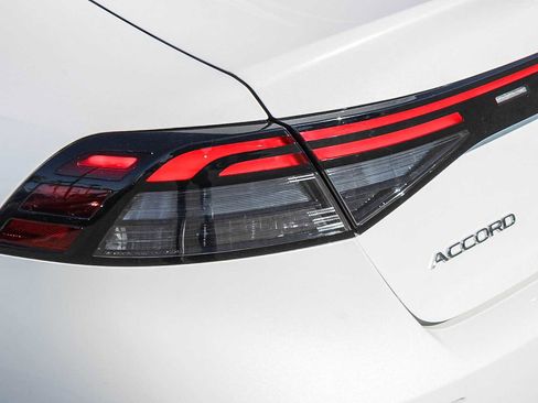 Certified 2024 Honda Accord Touring image 9