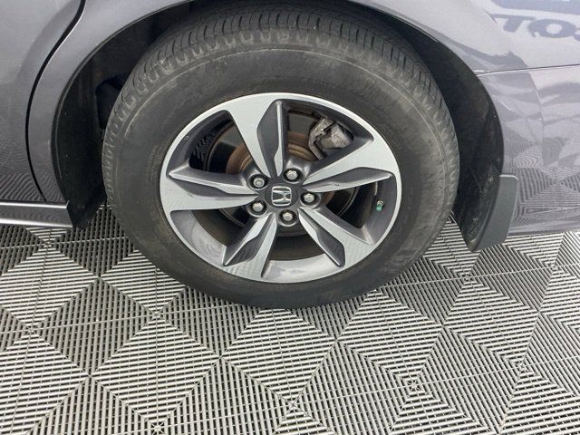 Used 2018 Honda Odyssey Touring image 18