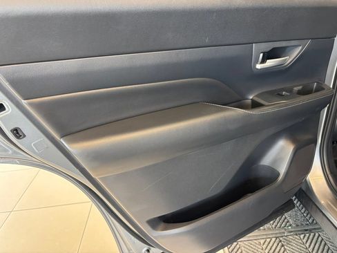 Used 2025 Toyota Grand Highlander AWD image 25