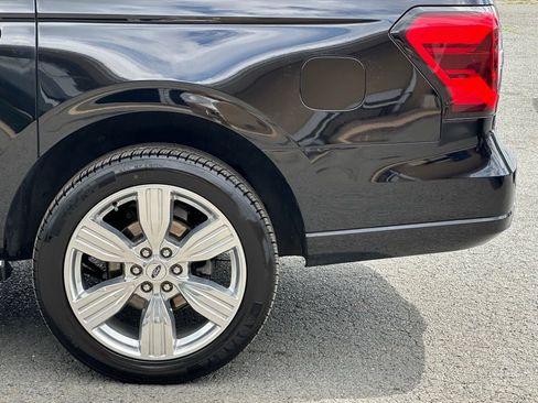 Used 2023 Ford Expedition Max Platinum AWD/4WD image 45
