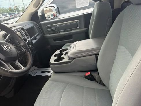 Used 2016 RAM 2500 Tradesman w/ Chrome Appearance Group AWD/4WD image 23