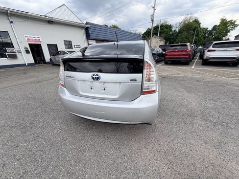 Used 2011 Toyota Prius Three FWD image 16