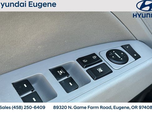 Used 2020 Hyundai Elantra Value Edition FWD image 15