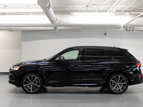 Used 2021 Audi Q7 3.0T Prestige AWD/4WD image 5