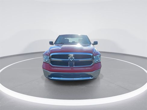 Used 2021 RAM 1500 Classic SLT image 3