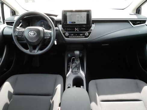 Certified 2026 Toyota Corolla LE FWD image 10