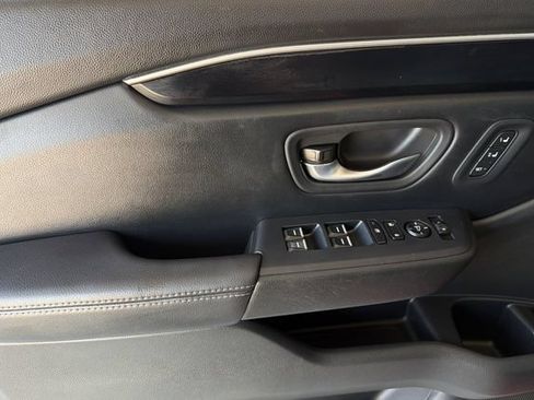 Certified 2023 Honda Pilot EX-L image 12