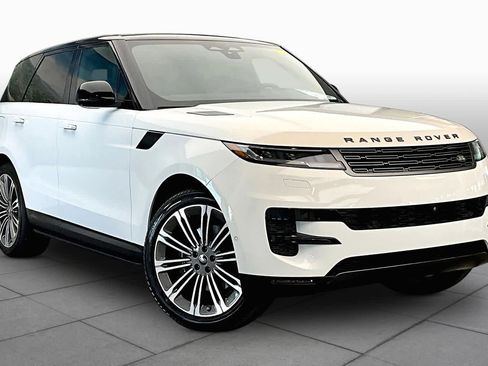 Used 2024 Land Rover Range Rover Sport SE AWD/4WD image 3
