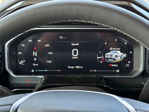 New 2026 GMC Sierra 1500 SLE image 25