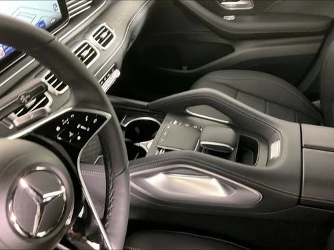 New 2026 Mercedes-Benz GLE 450 4MATIC Coupe image 8