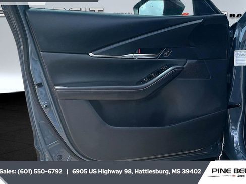 Used 2025 MAZDA CX-30 AWD 2.5 S w/ Preferred Package image 17