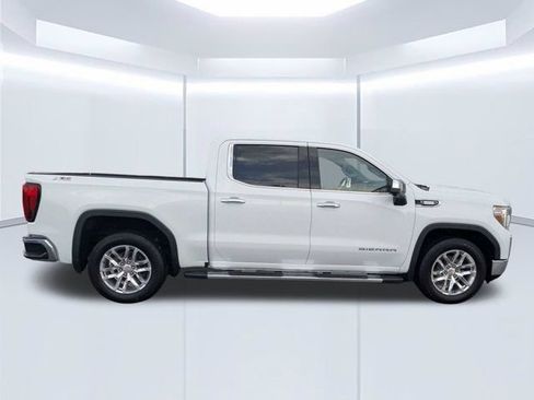 Used 2022 GMC Sierra 1500 SLT w/ SLT Premium Plus Package AWD/4WD image 3