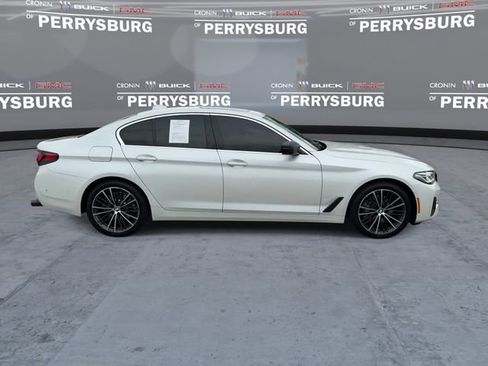 Used 2021 BMW 530i xDrive w/ Premium Package AWD/4WD image 9