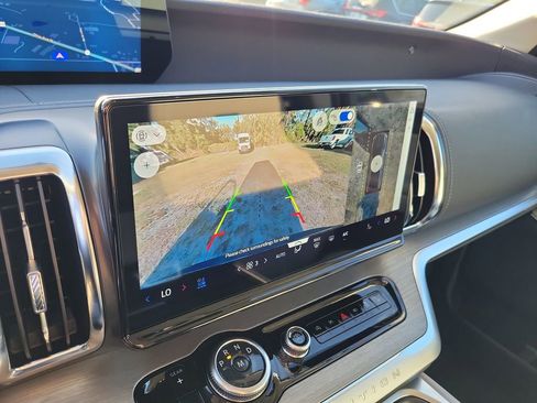 New 2026 Ford Expedition Max Platinum AWD/4WD image 17