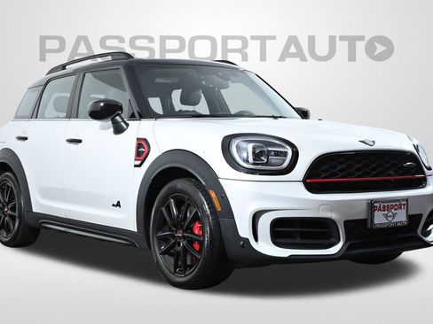 Used 2023 MINI Cooper Countryman John Cooper Works image 3