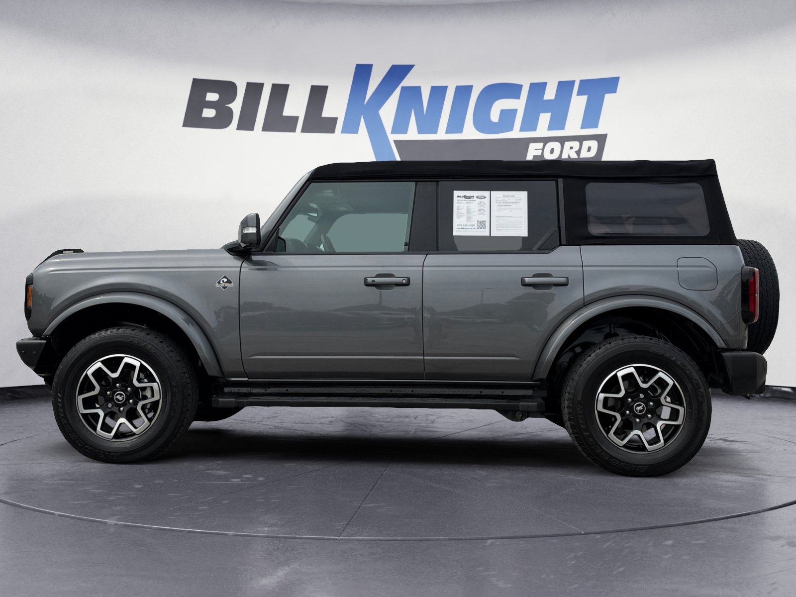 Certified 2022 Ford Bronco Outer Banks AWD/4WD image 2