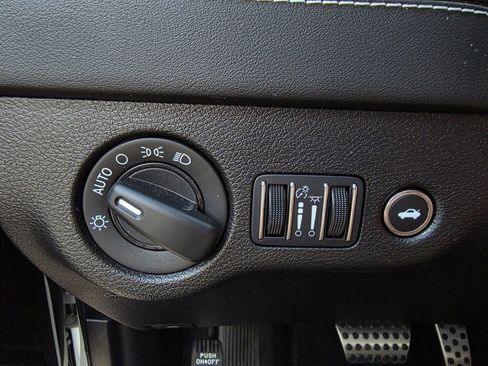 Used 2023 Dodge Charger SRT Hellcat w/ Harman/Kardon Audio Group image 12