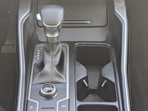 Certified 2023 Kia Sorento LX image 23