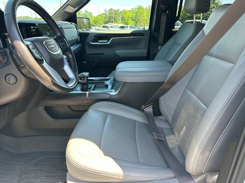 Used 2023 GMC Sierra 1500 SLT w/ SLT Premium Plus Package AWD/4WD image 10