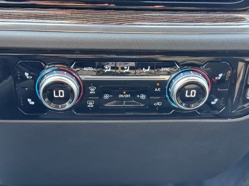 Used 2023 GMC Sierra 1500 Elevation w/ LPO, Elevation Black Package image 11