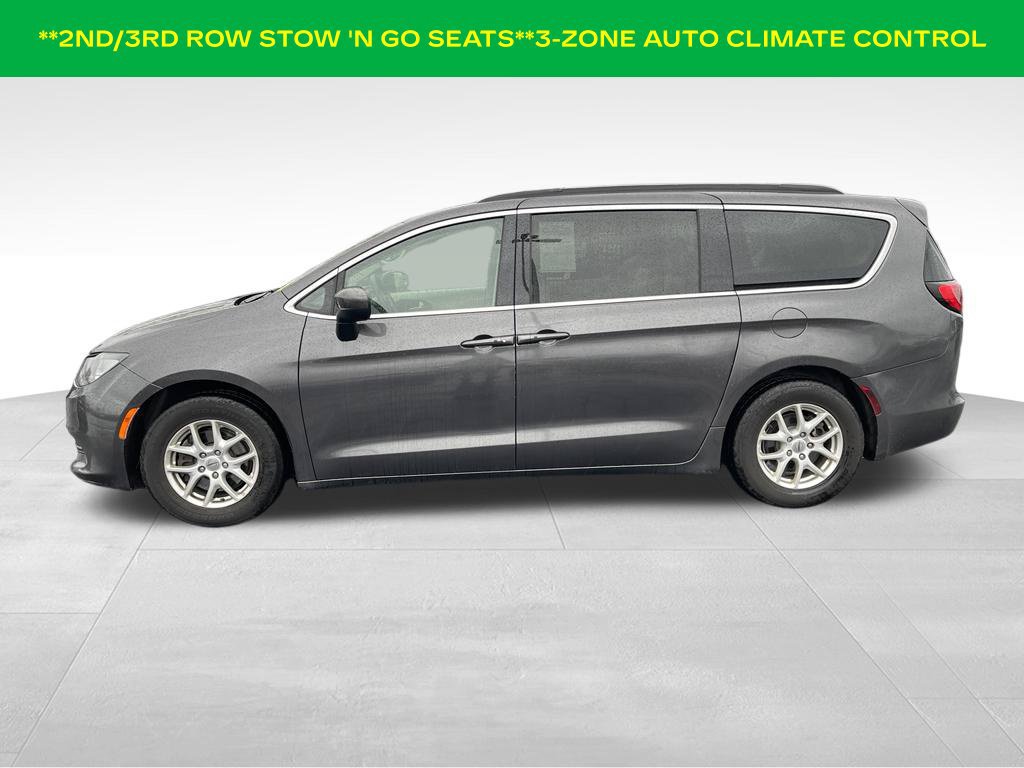 Used 2021 Chrysler Voyager Lxi FWD image 7