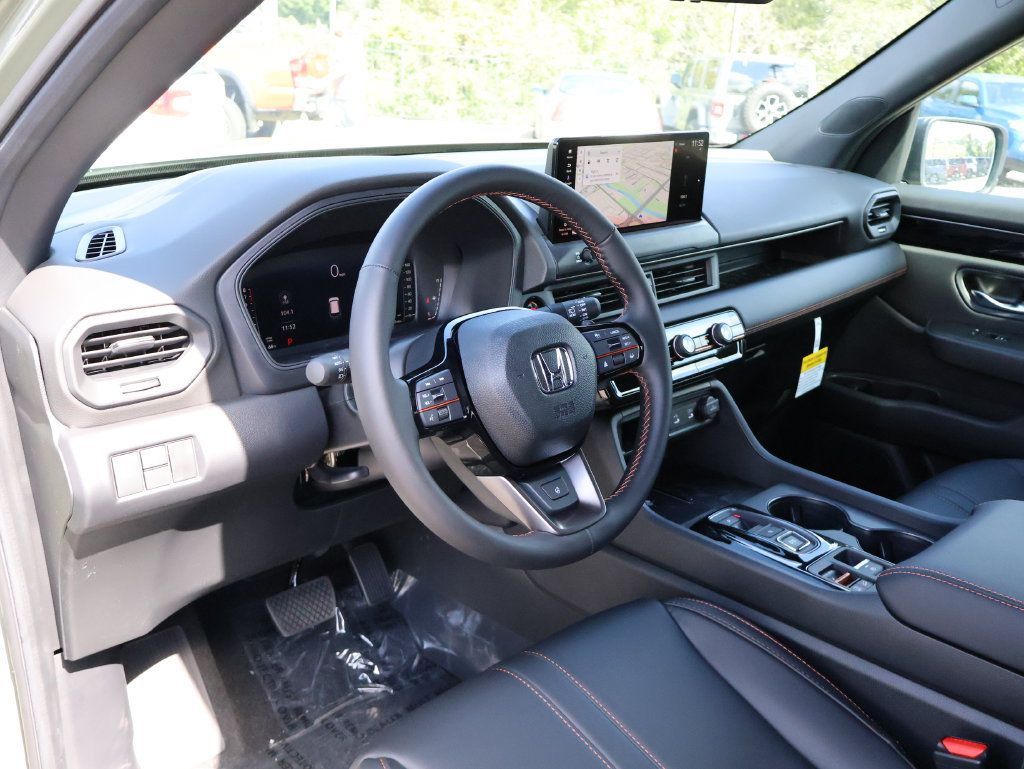 New 2026 Honda Pilot TrailSport image 18