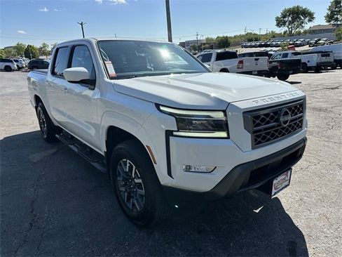 Used 2024 Nissan Frontier SL w/ Technology Package image 4