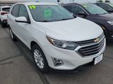 Used 2019 Chevrolet Equinox LT image 2