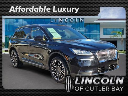 Certified 2022 Lincoln Corsair Reserve FWD image 1