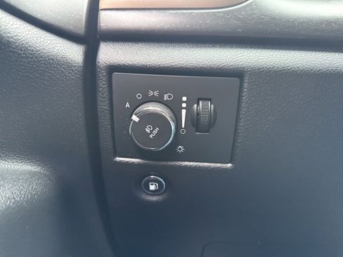 Used 2016 Jeep Grand Cherokee Laredo w/ Quick Order Package 23E image 11