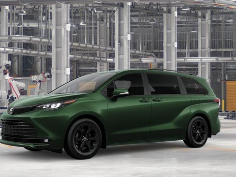 New 2026 Toyota Sienna XLE Woodland Edition AWD/4WD image 2