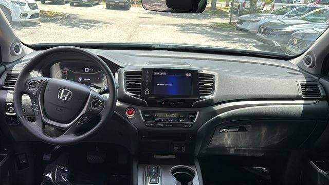 Used 2023 Honda Ridgeline RTL-E image 13