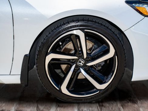Certified 2019 Honda Accord Sport image 39