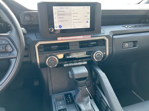 New 2025 Toyota Tacoma SR image 11