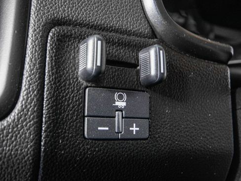 Used 2021 Chevrolet Colorado ZR2 image 25