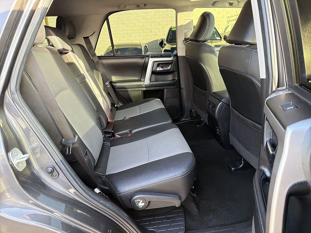 Used 2019 Toyota 4Runner SR5 Premium w/ Wilderness Package AWD/4WD image 26