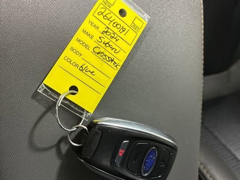 Used 2024 Subaru Crosstrek 2.5i Wilderness w/ Crosstrek Mirror Package image 37