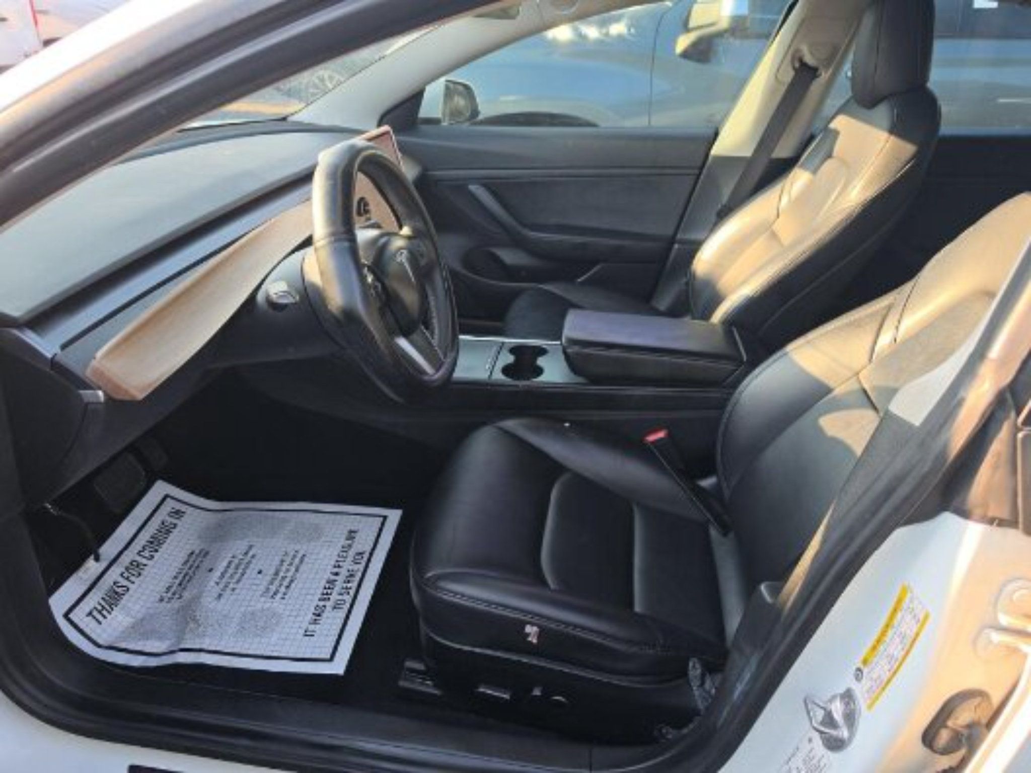 Used 2021 Tesla Model 3 Standard Range Plus RWD image 3