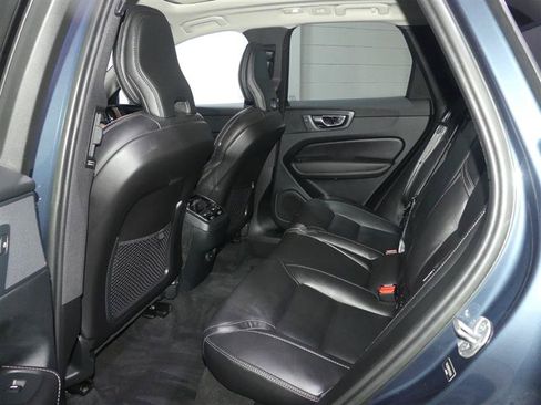 Used 2023 Volvo XC60 B5 Ultimate w/ Climate Package AWD/4WD image 29