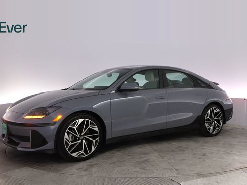 Used 2024 Hyundai Ioniq 6 Limited RWD image 18