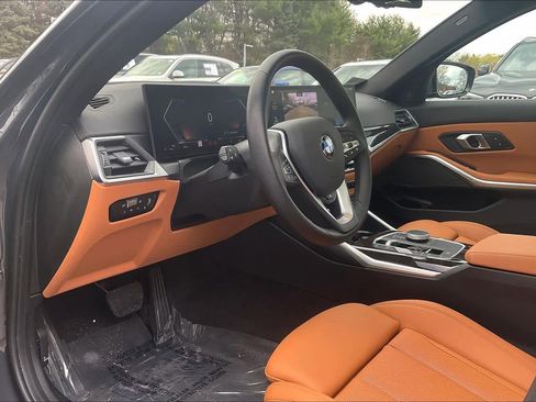 Used 2024 BMW 330i xDrive Sedan w/ Premium Package image 17