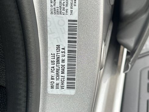 Used 2021 RAM 1500 Laramie RWD image 28