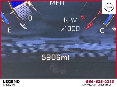 Used 2025 Chevrolet Suburban Premier AWD/4WD image 39