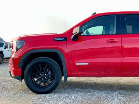 Used 2025 GMC Sierra 1500 Elevation image 7